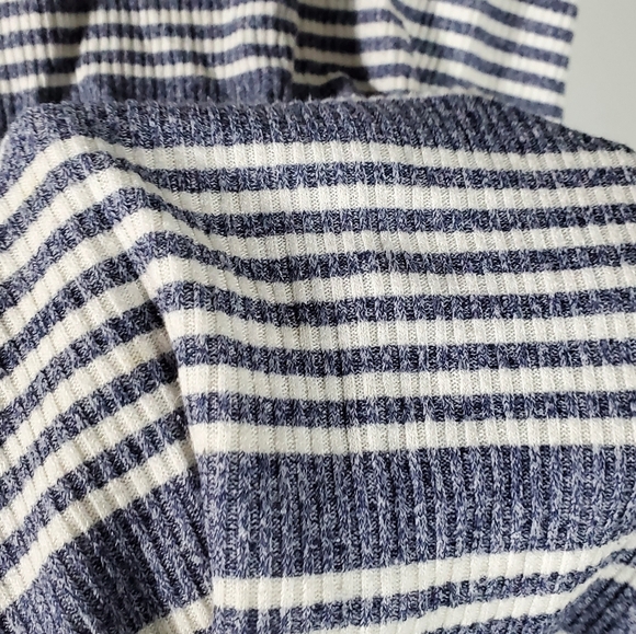 GAP Blue & White Stripe Knit Midi Dress Size Medium - Picture 6 of 6